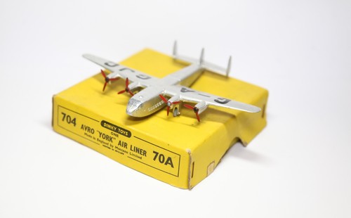 Dinky 704 avro york - avro, liner